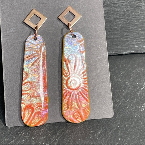 Hand Crafted Iridescent Dangle Earrings - Picture 14 of 15